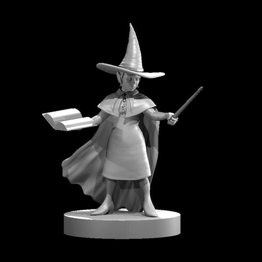 Gnome Female Illusionist Wizard 28mm Scale Miniature