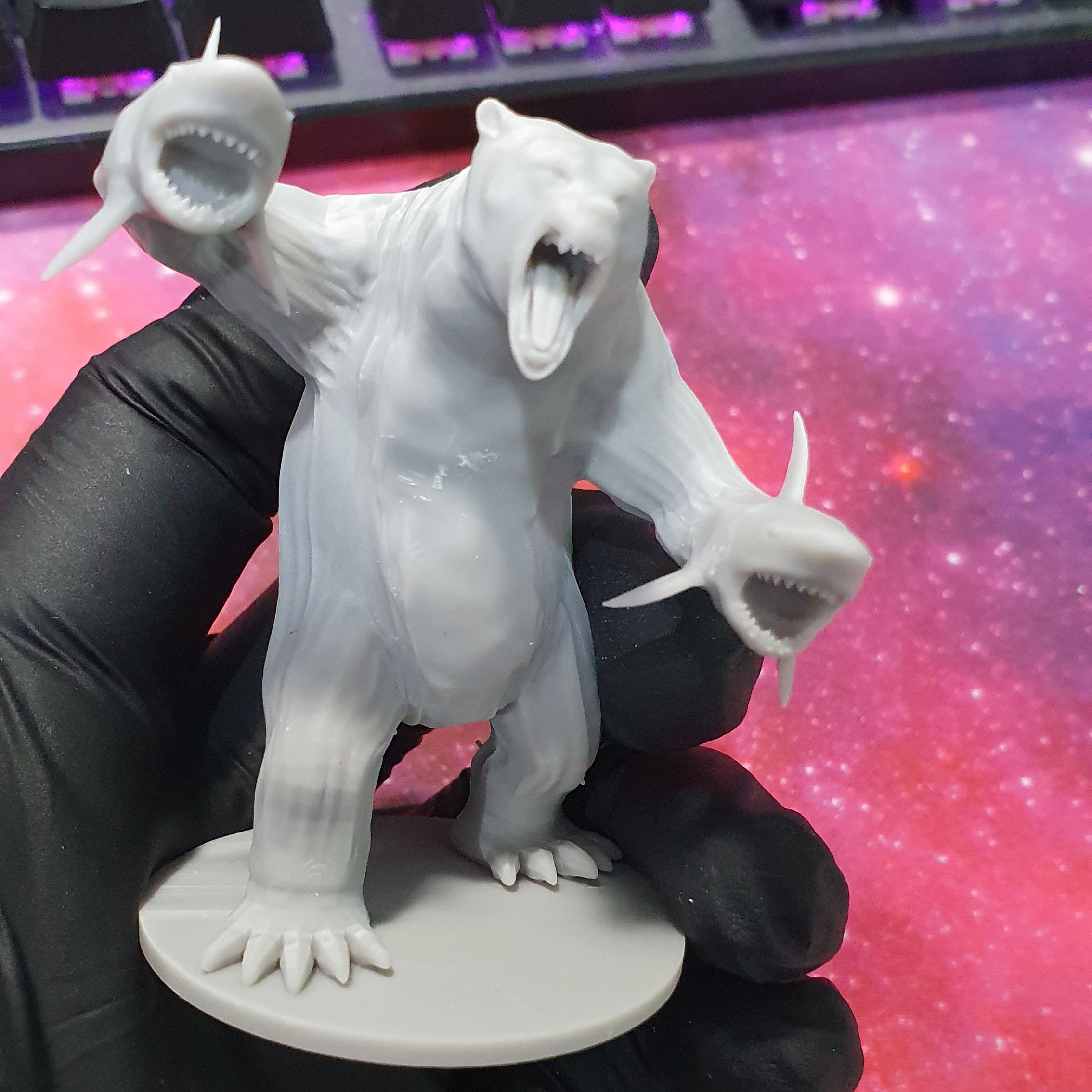 Sharkenbear 28mm Scale Miniature