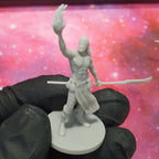 Human Male Draconic Bloodline Sorcerer 28mm Scale Miniature