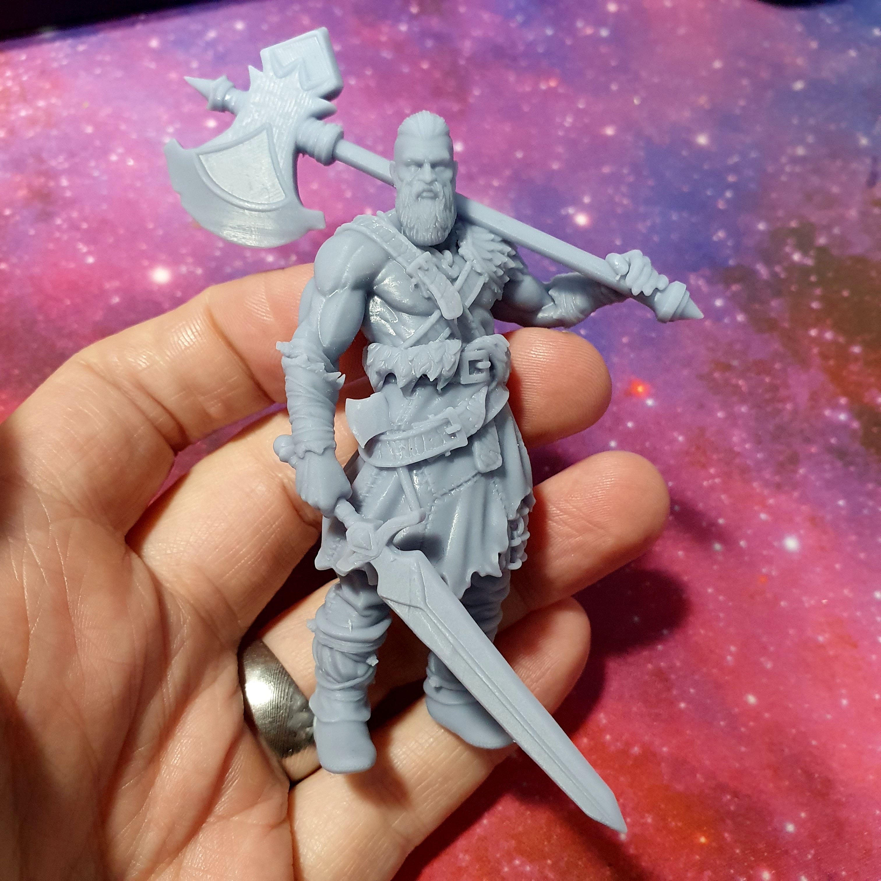 Thundar Northwolf - Dwarf Cleric -  32mm / 75mm Scale Miniature