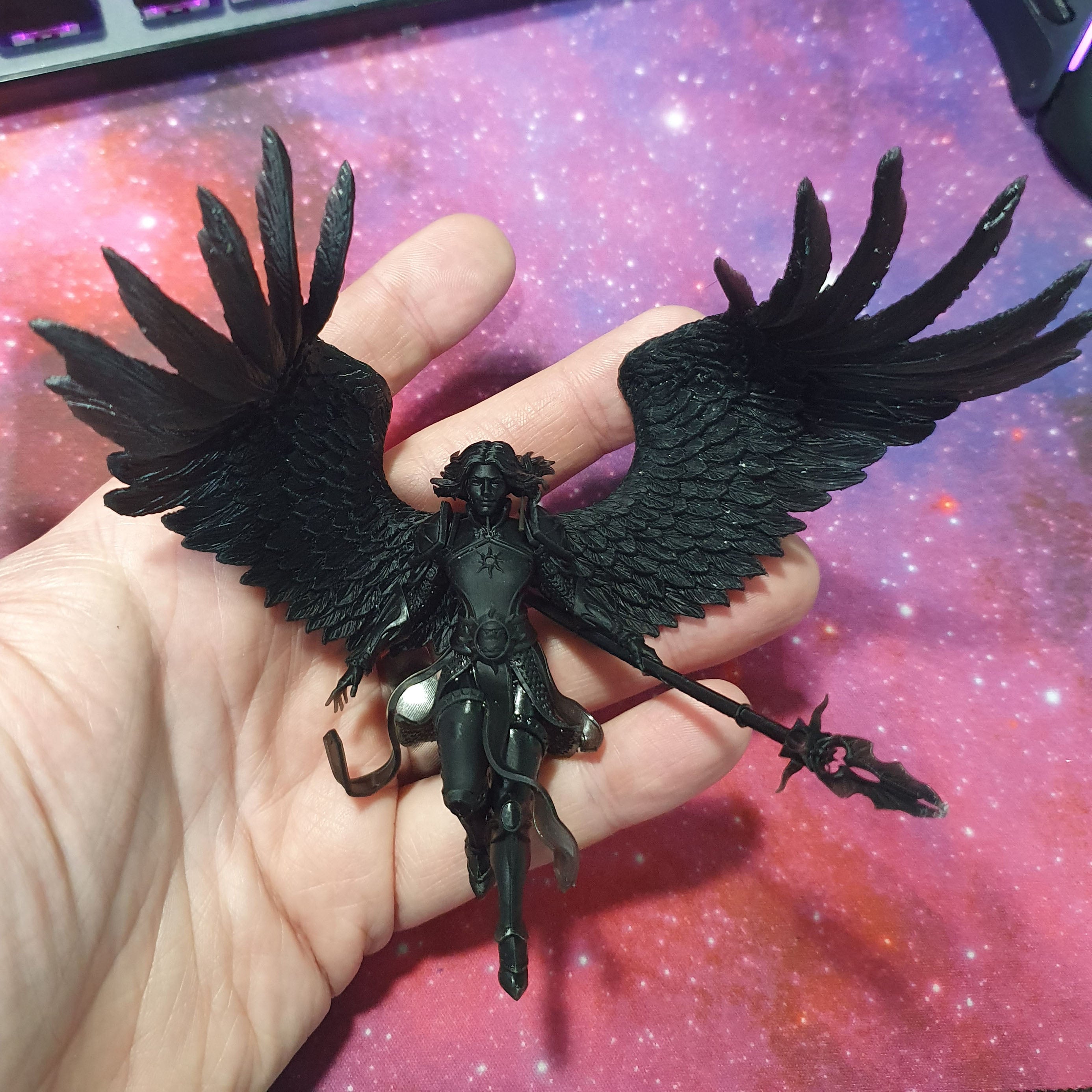 Dianna The Lightbringer - 32mm / 75mm Scale Miniature