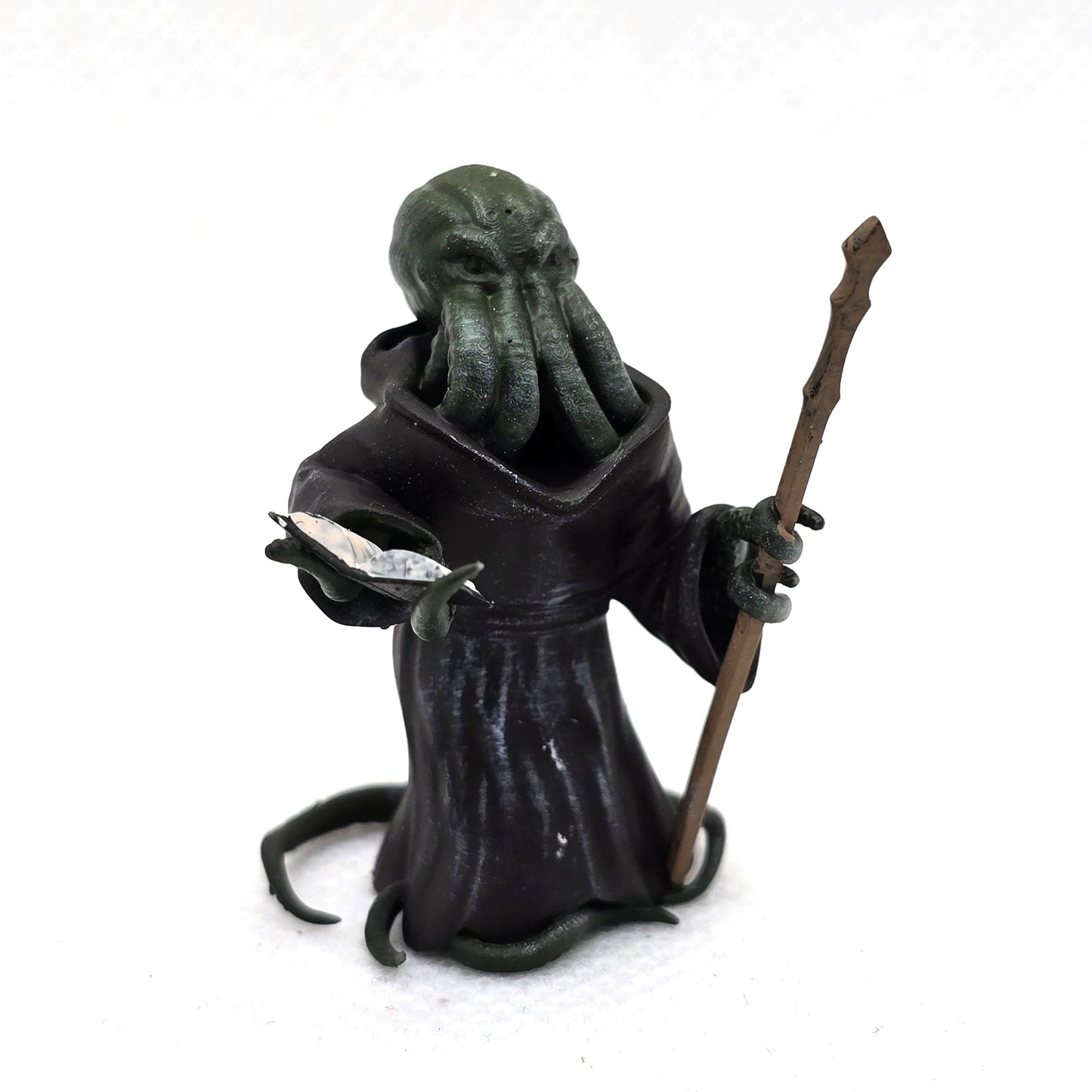 Baketako Wizard 28mm Scale Miniature