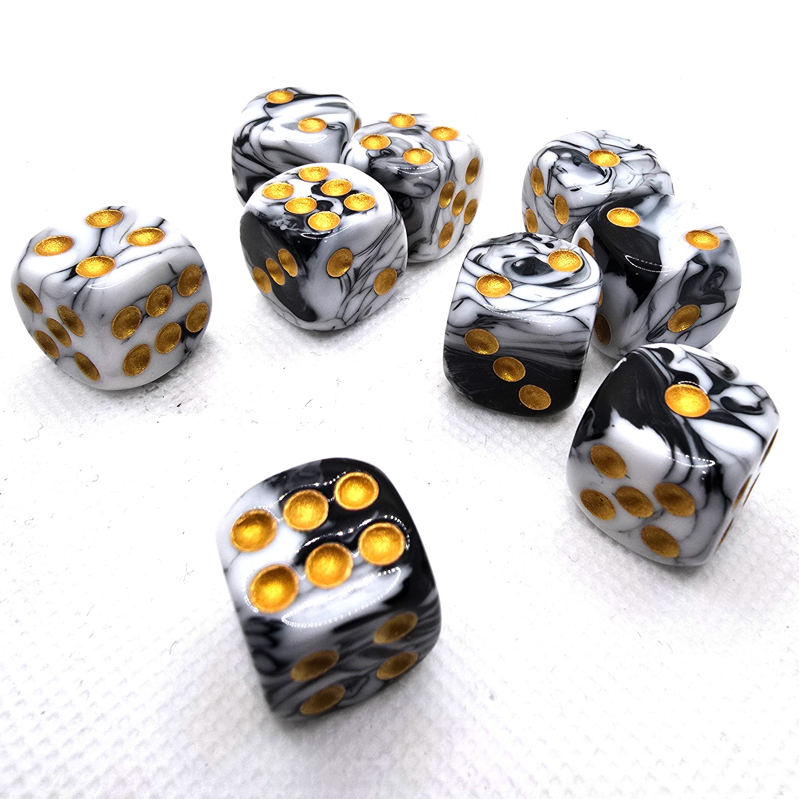 Marble Cow - Acrylic D6 Dice Set