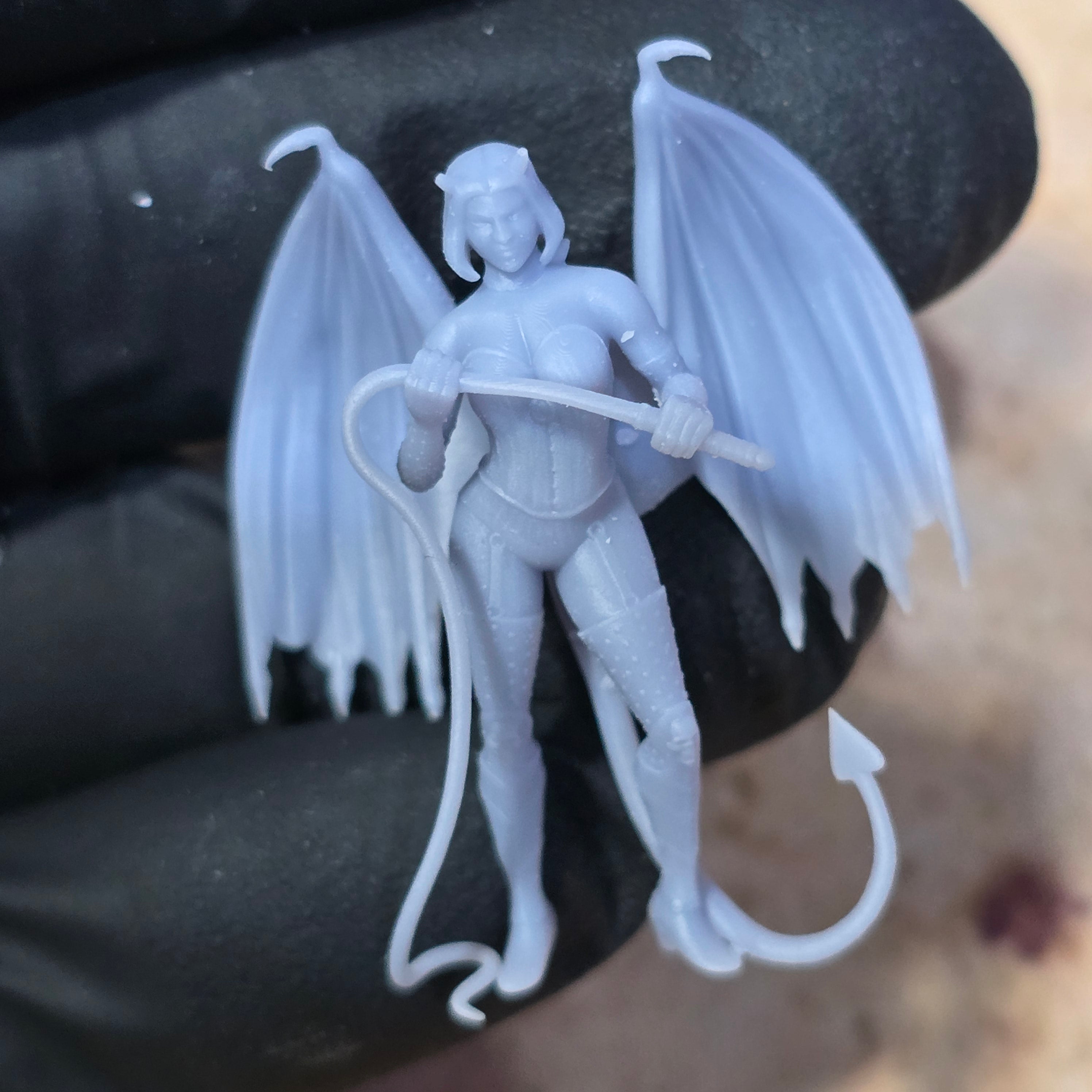 Succubus 2 28mm Scale Miniature