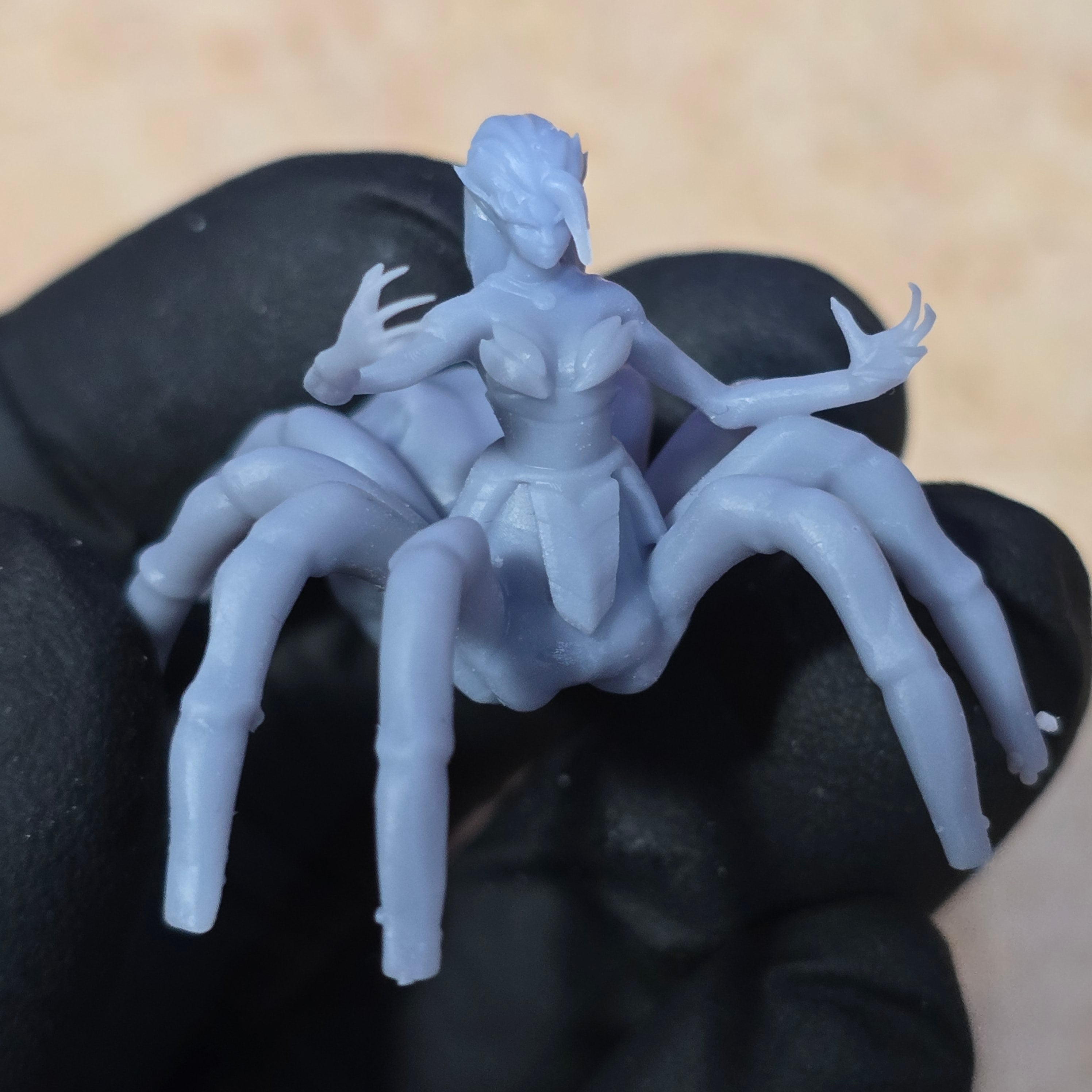 Drider 28mm Scale Miniature