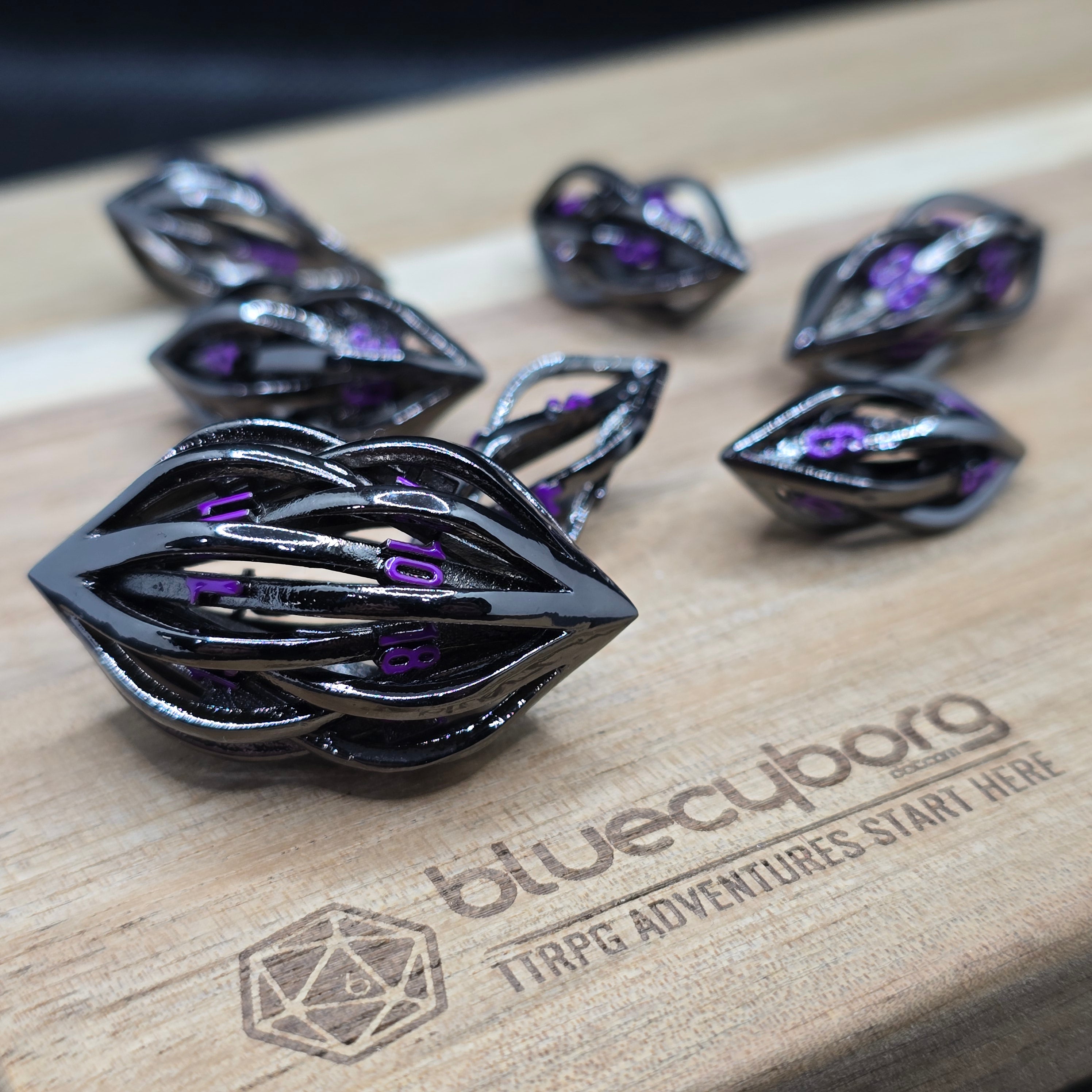 Seeds Of Destiny - Purple - Hollow - Metal Dice Set