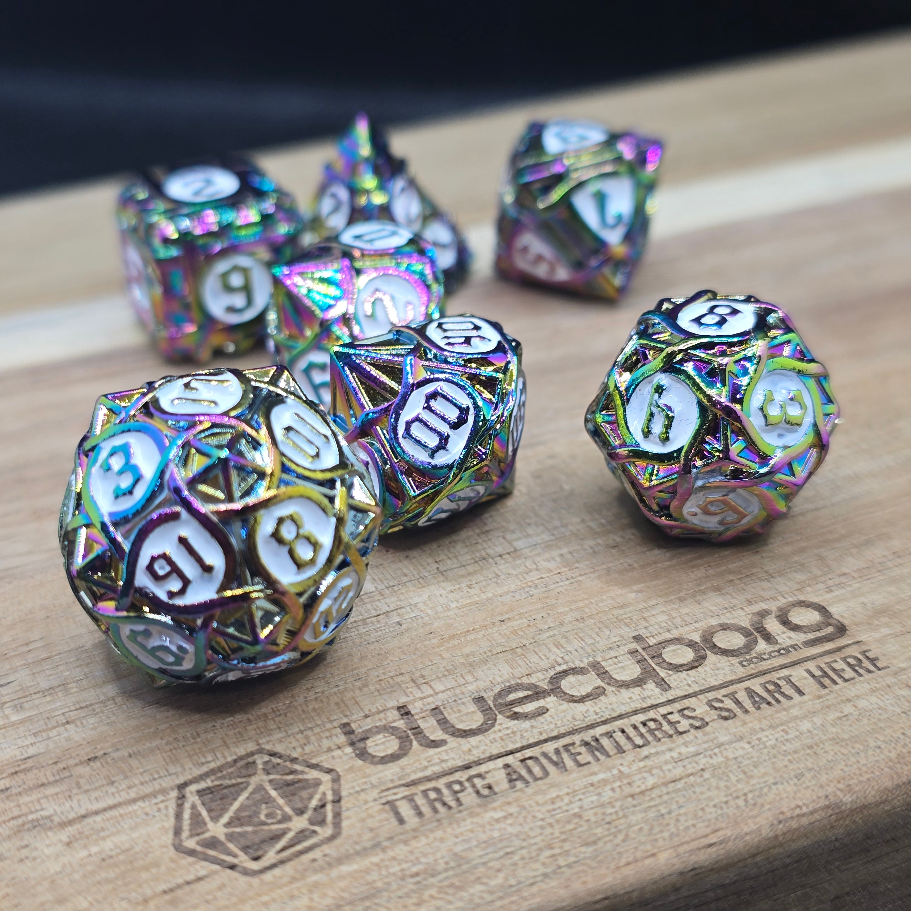Endless Ribbon - Rainbow / White - Metal Dice Set