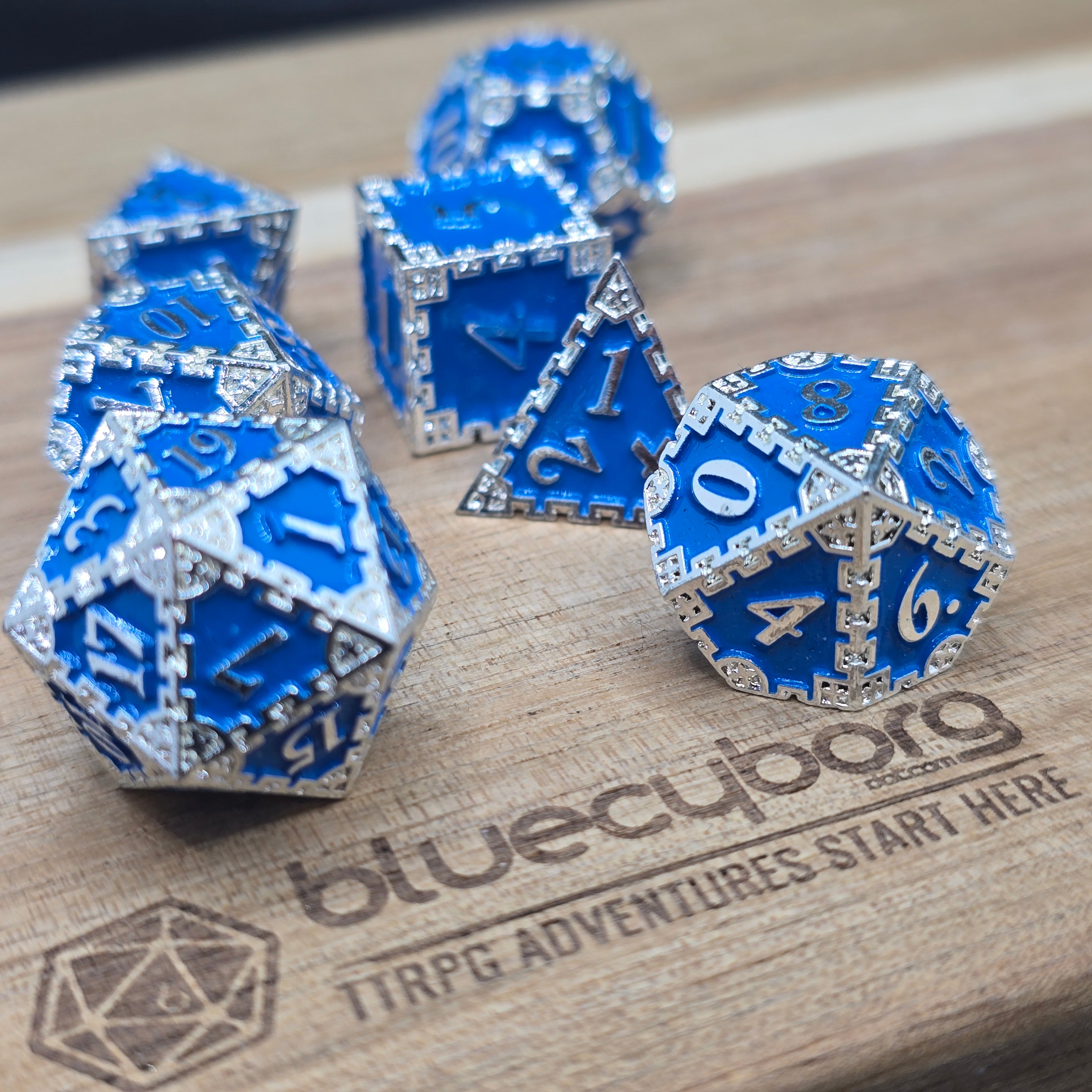 Chains - Blue / Silver - Metal Dice Set