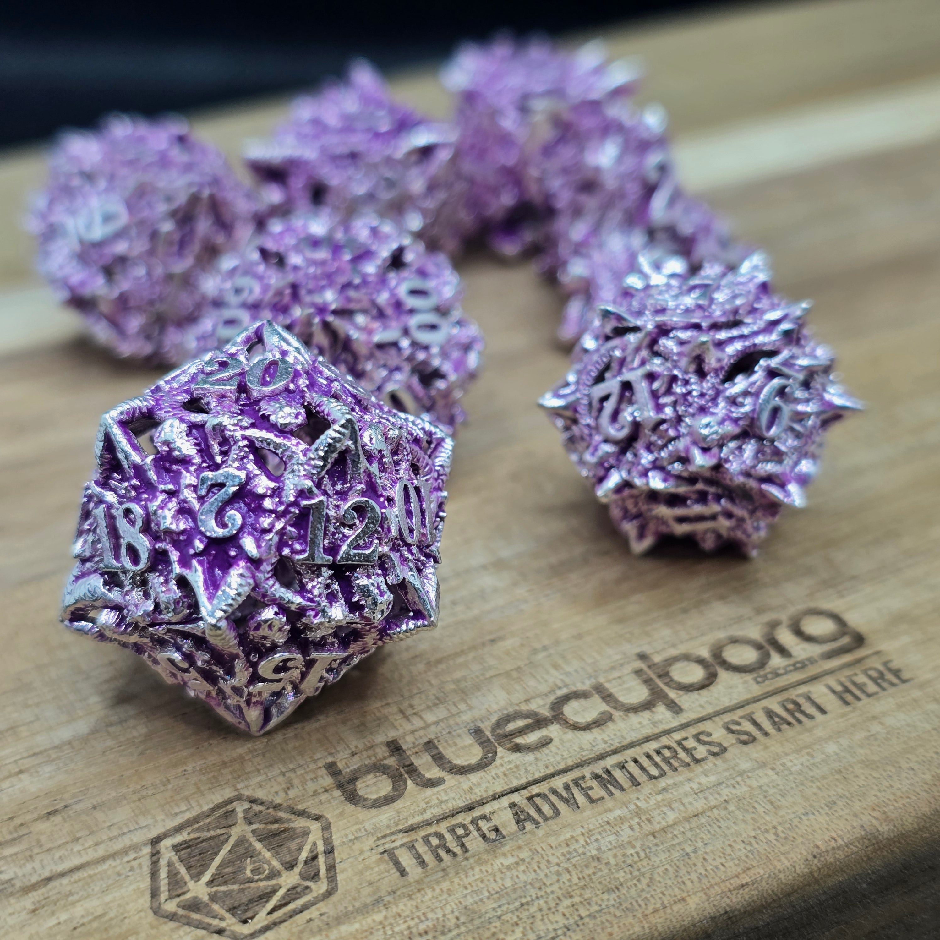 Fractured Ore Dragon - Purple - Metal Dice Set