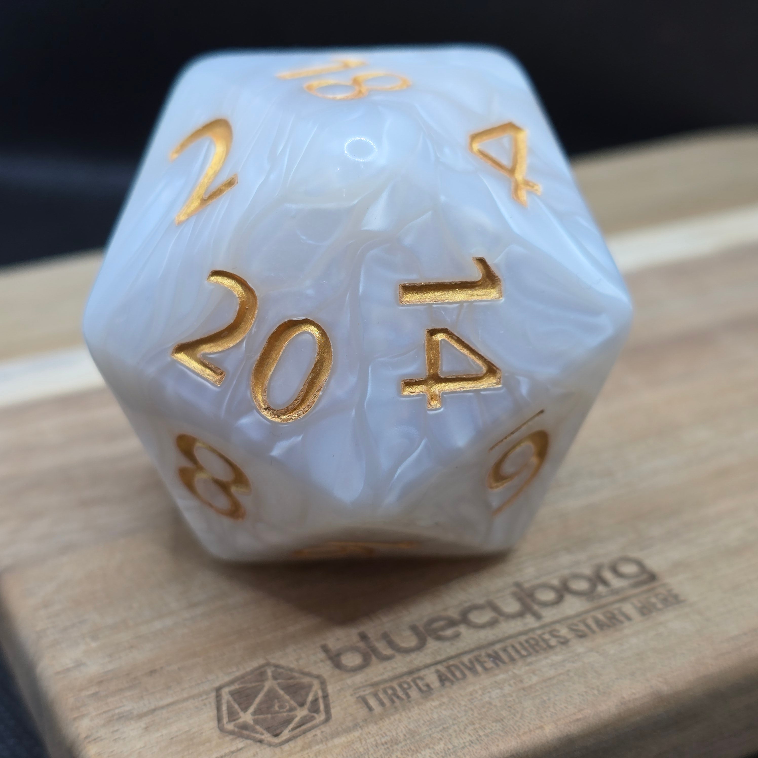Pearl White - 55mm D20 Chonk