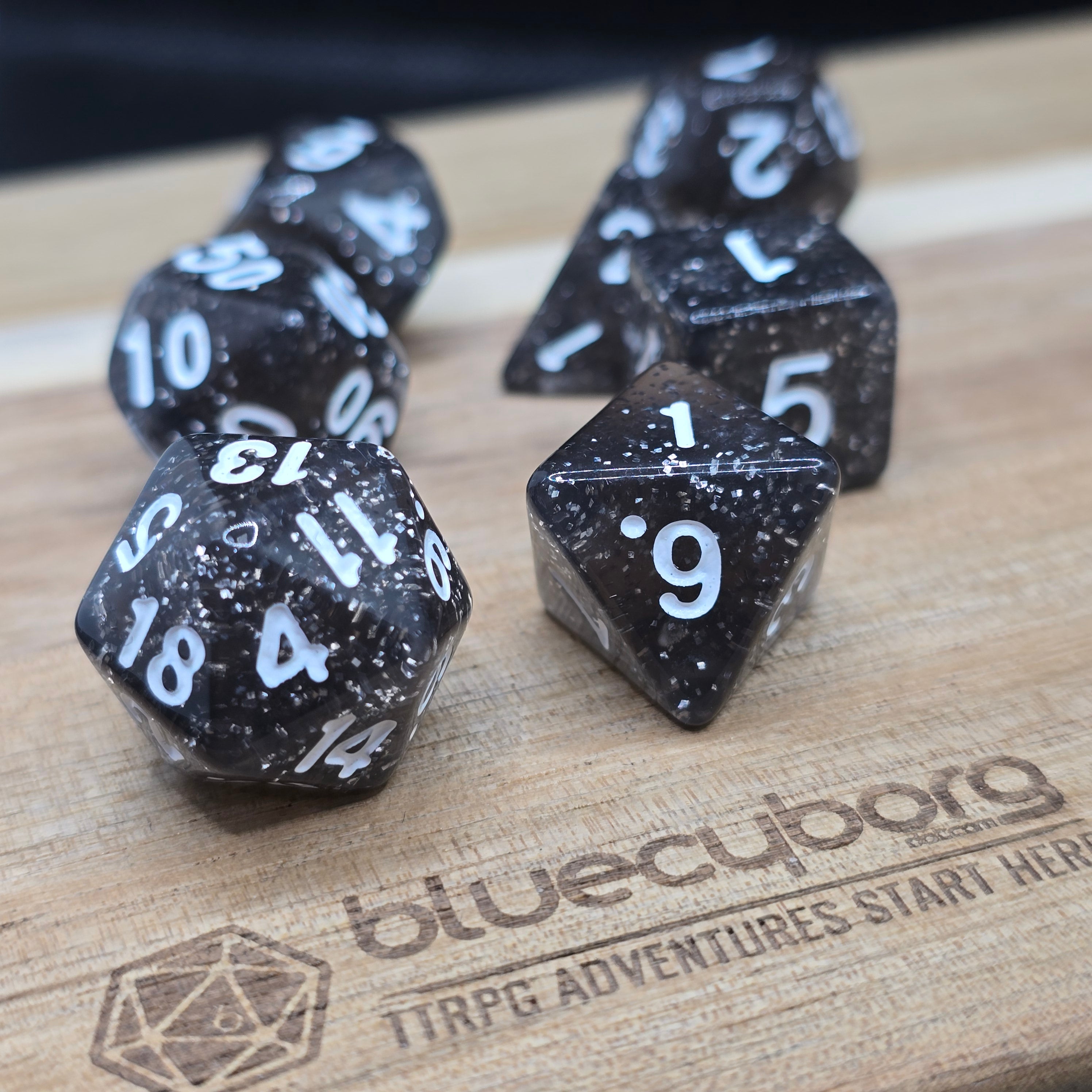 Nightglint - Glitter - Acrylic Dice Set