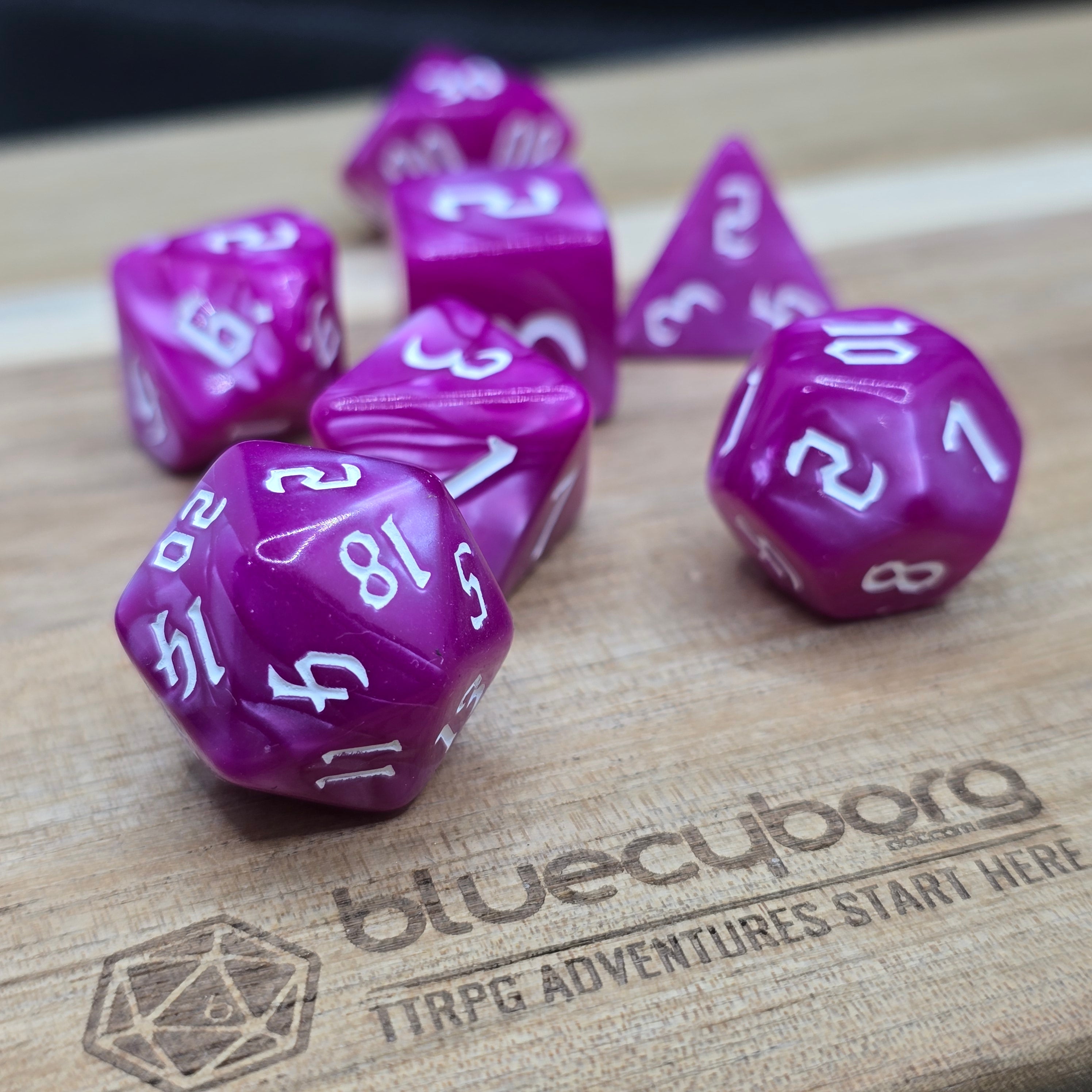 Gleamspire - Chaos Pearlescent - Acrylic Dice Set