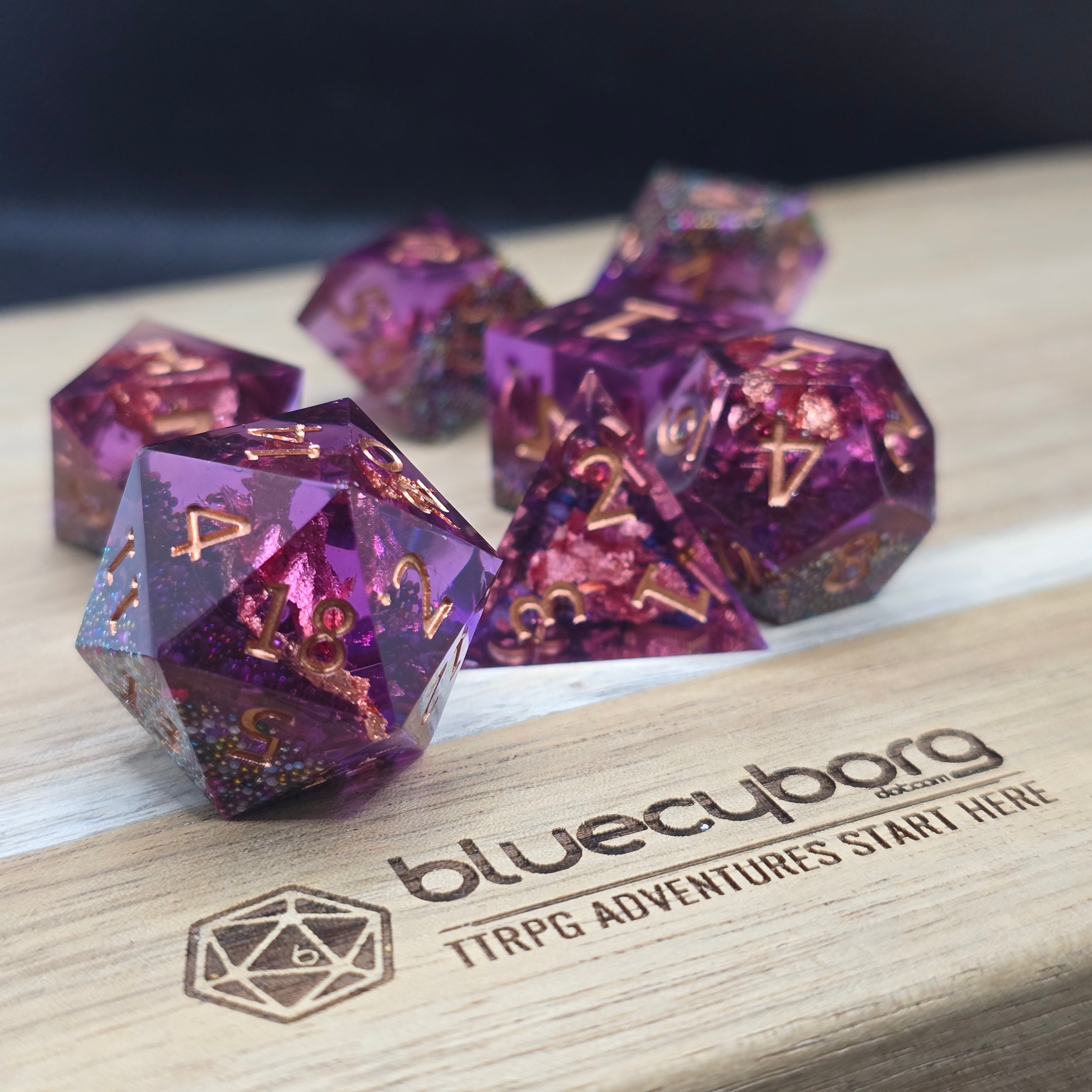 Sorcerer’s Hourglass - Resin Dice Set