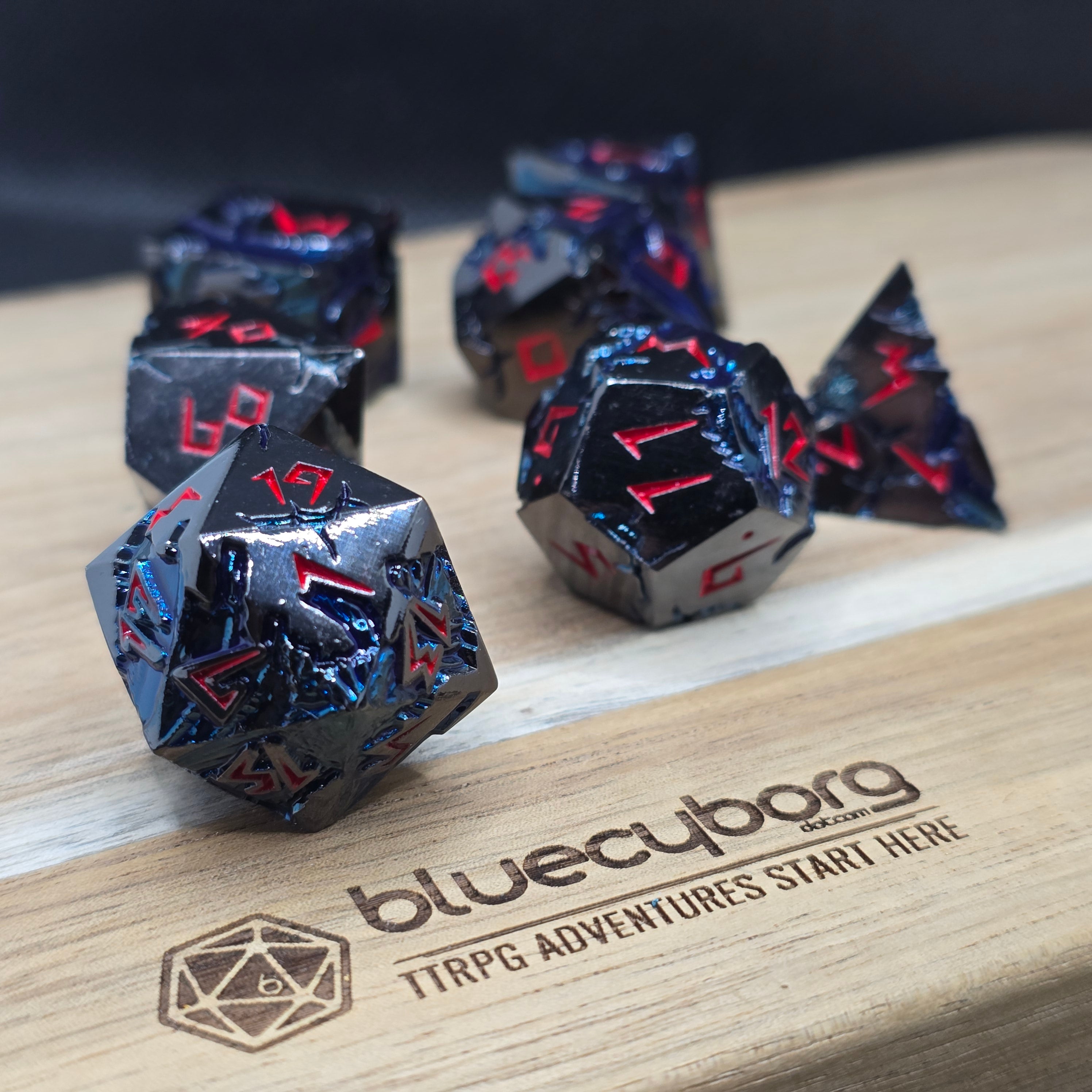 Dragonite Ore - Blue Red - Dragon Themed - Metal Dice Set