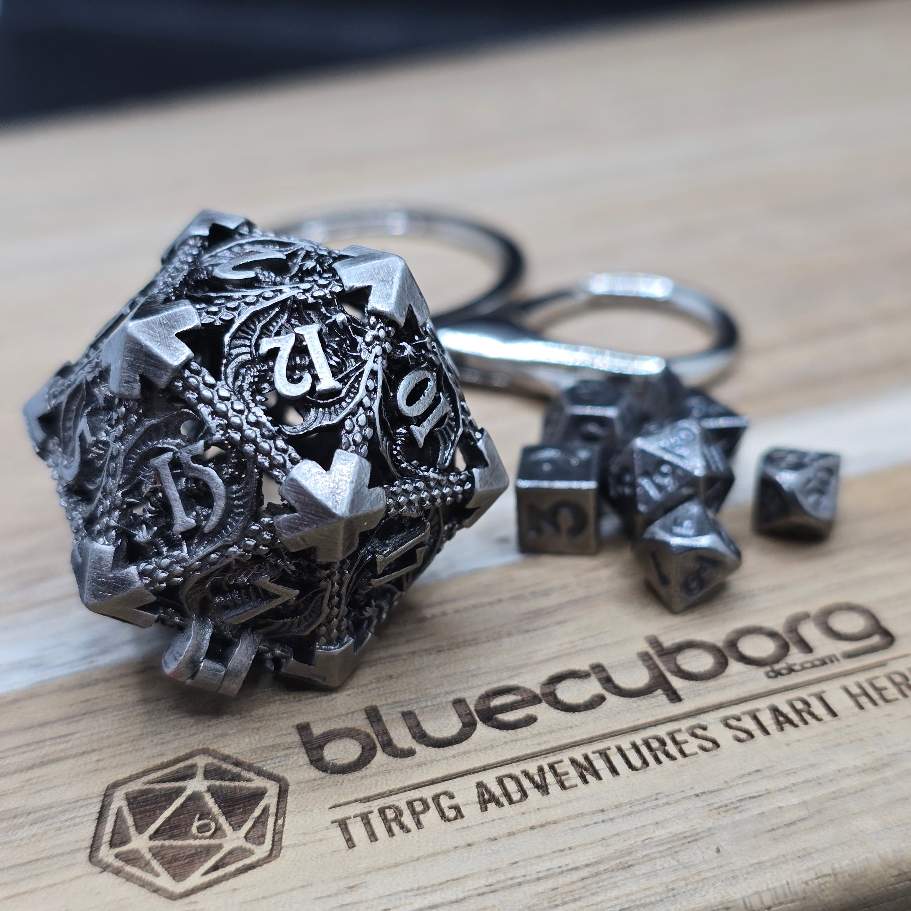 Dragon D20 - Runeforge Legacy - Mini Metal Dice Set With Keyring Case