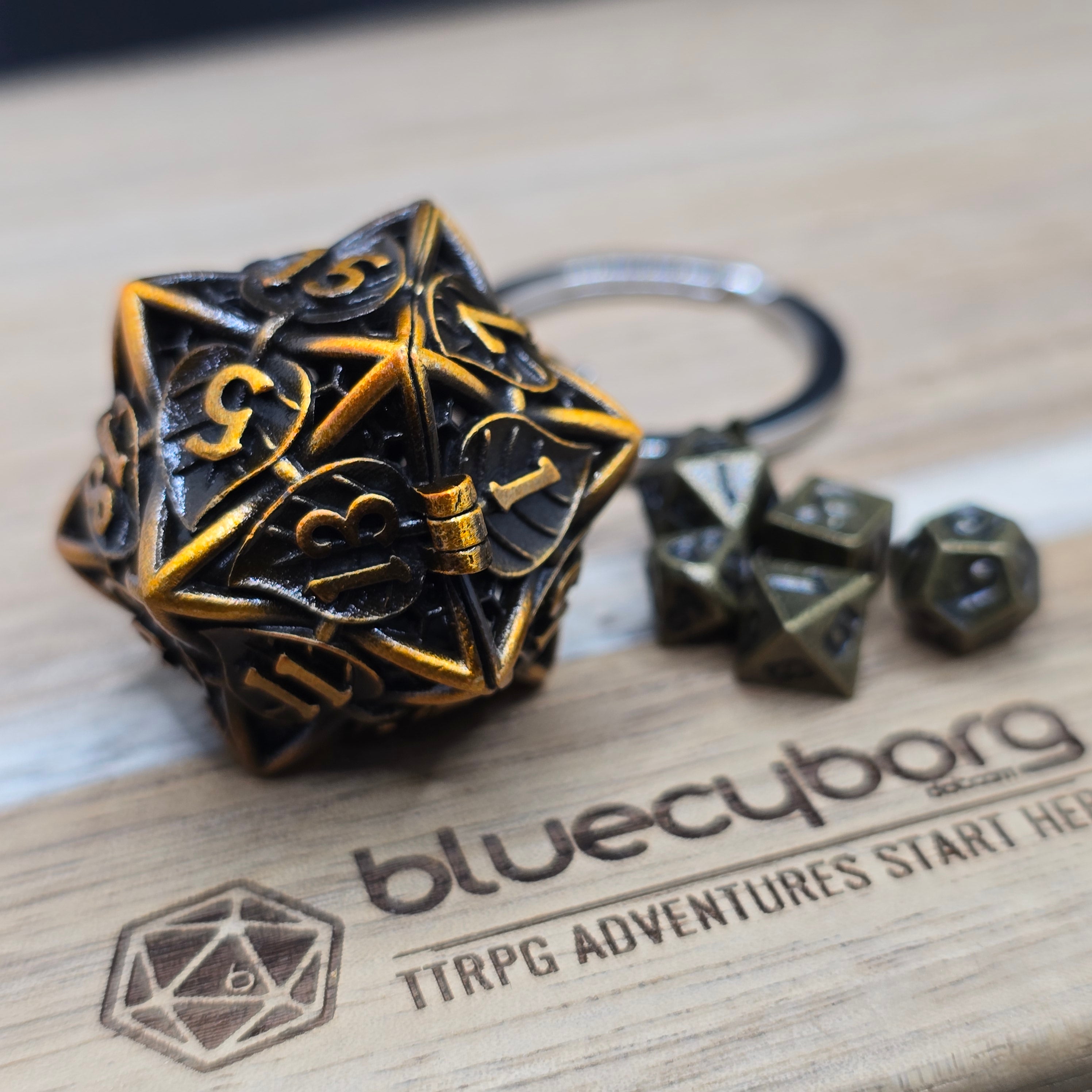 Leaves D20 - Red Copper - Mini Metal Dice Set With Keyring Case