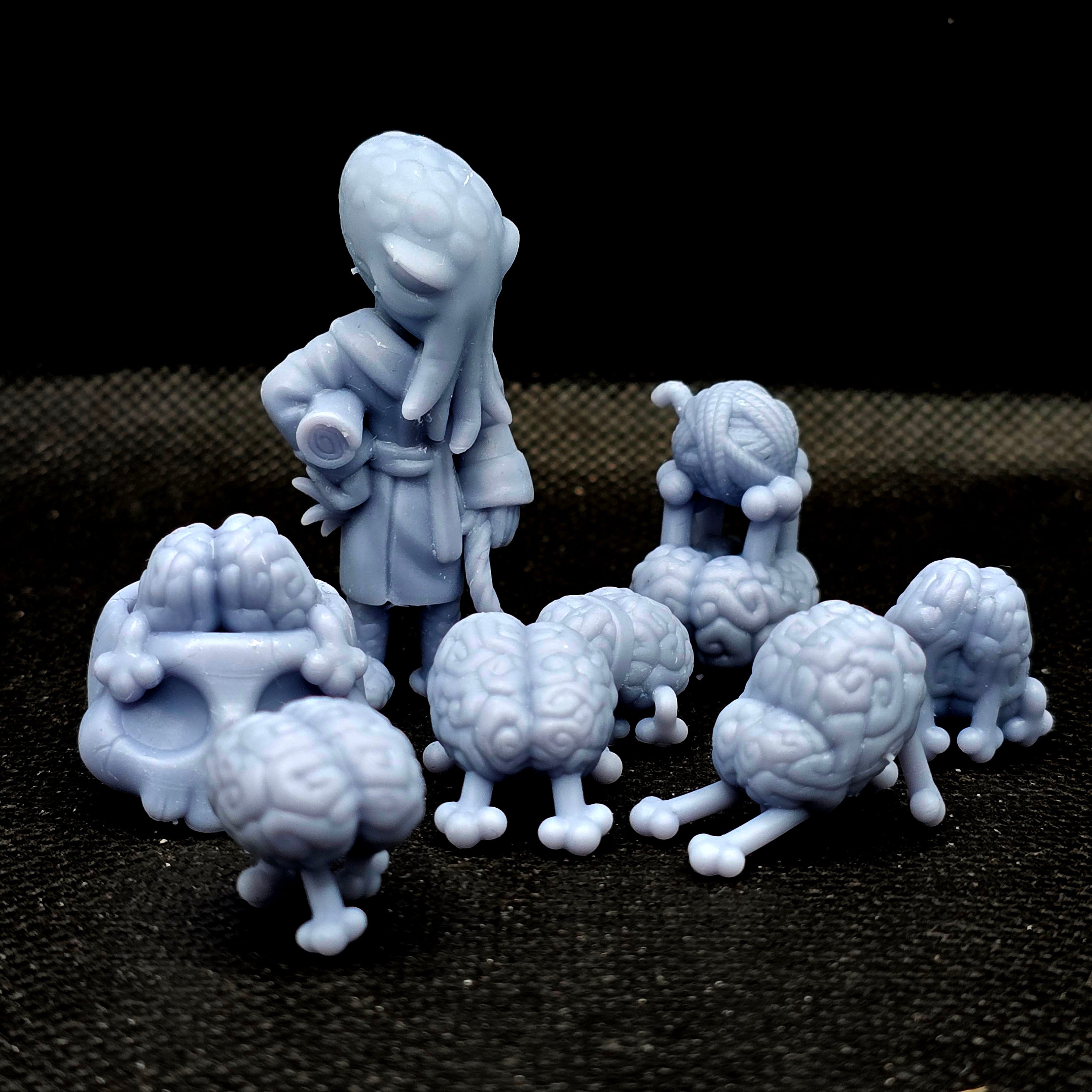 Mind Flayer with Kitty Intellect Devourers Oversized Miniatures