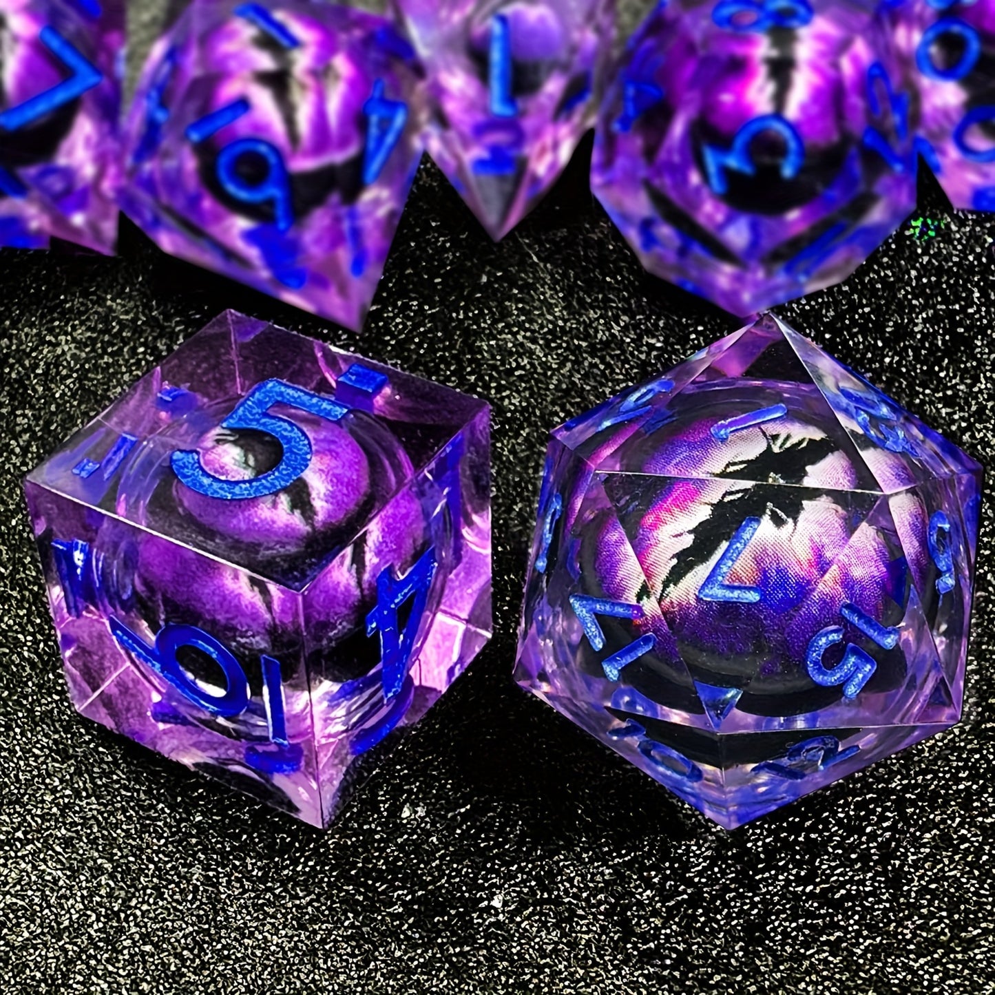 Liquid Core Dice Set - Dragon Eye Purple / Blue