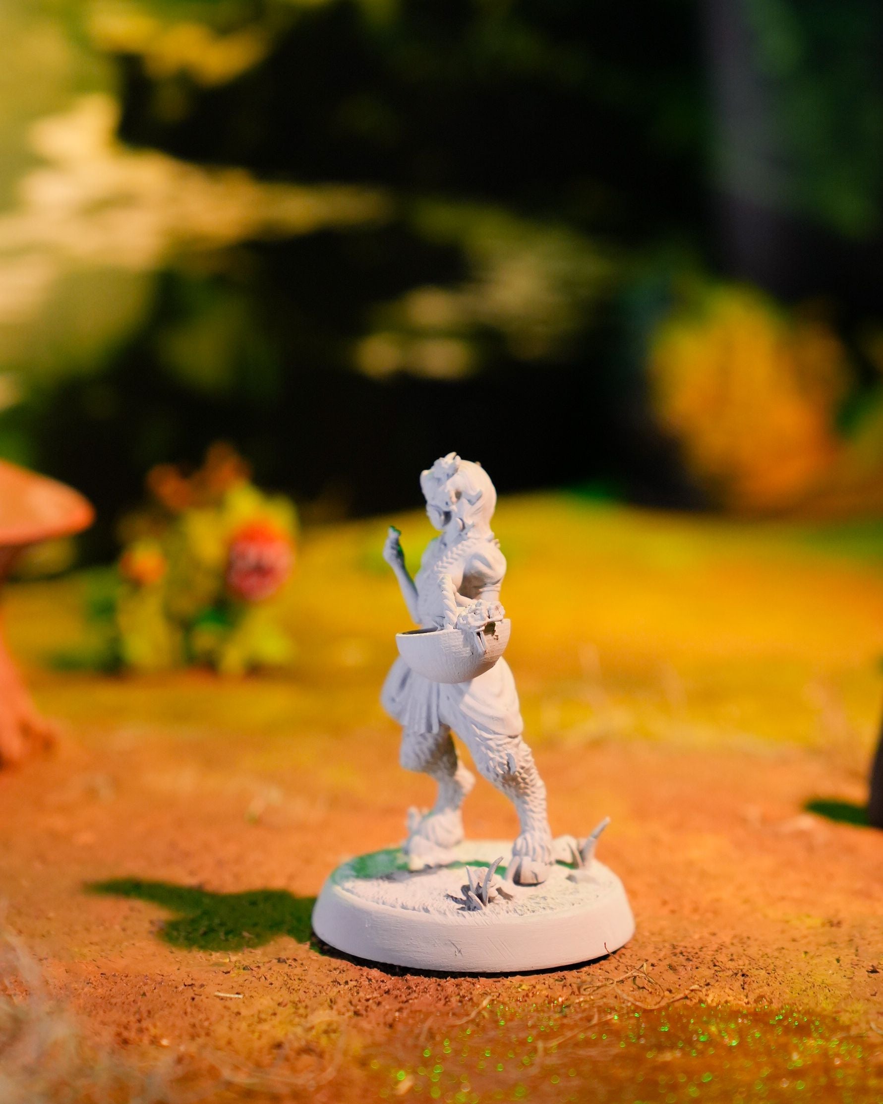 Ferne - 32mm / 75mm Scale Miniature