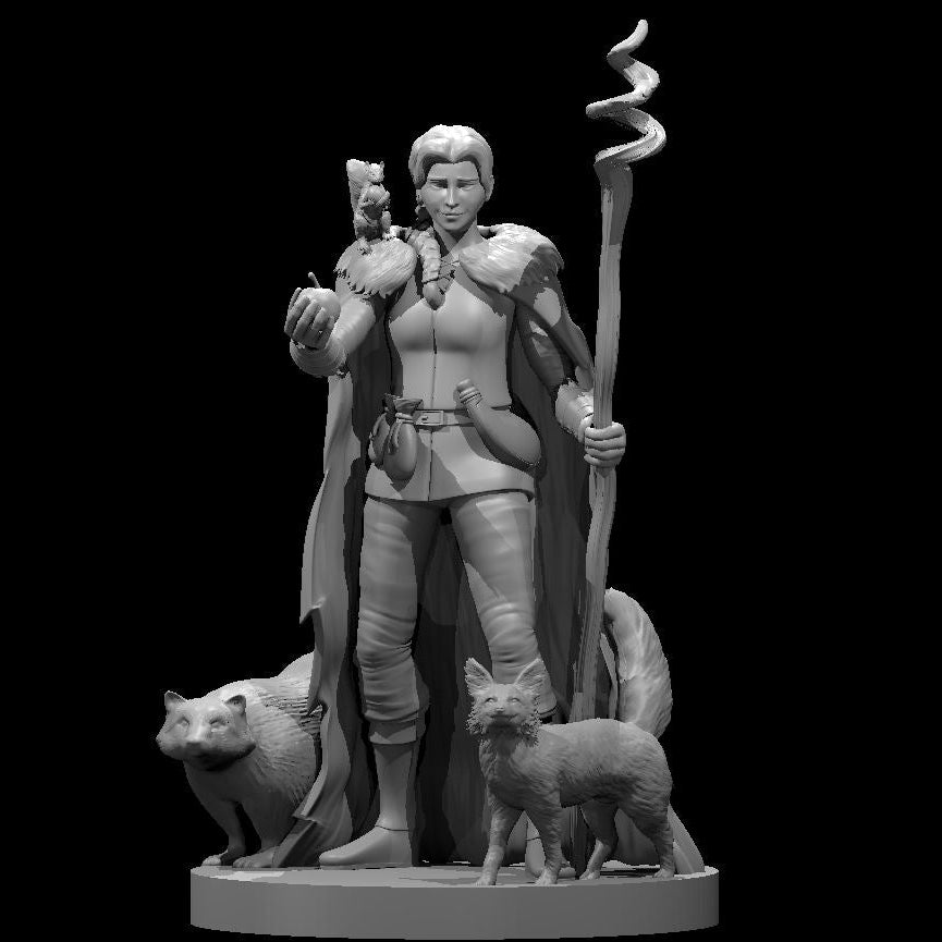 Human Female Druid 7 28mm Scale Miniature