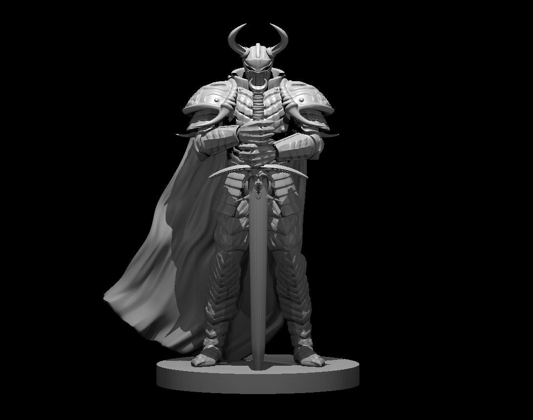 Human Male Fallen Paladin - 28mm Scale Miniature