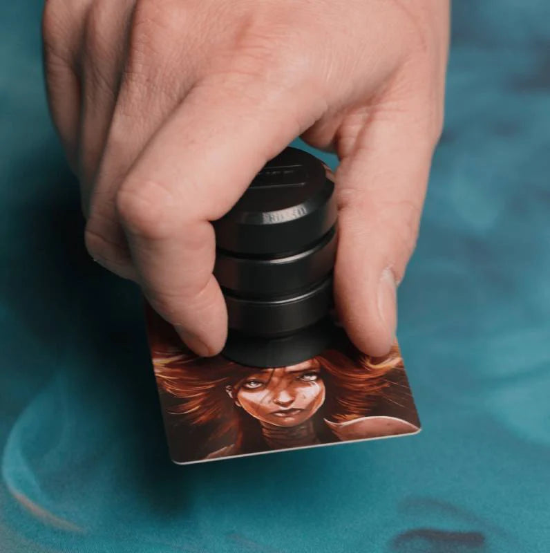 PKUP Card Lifting Tool