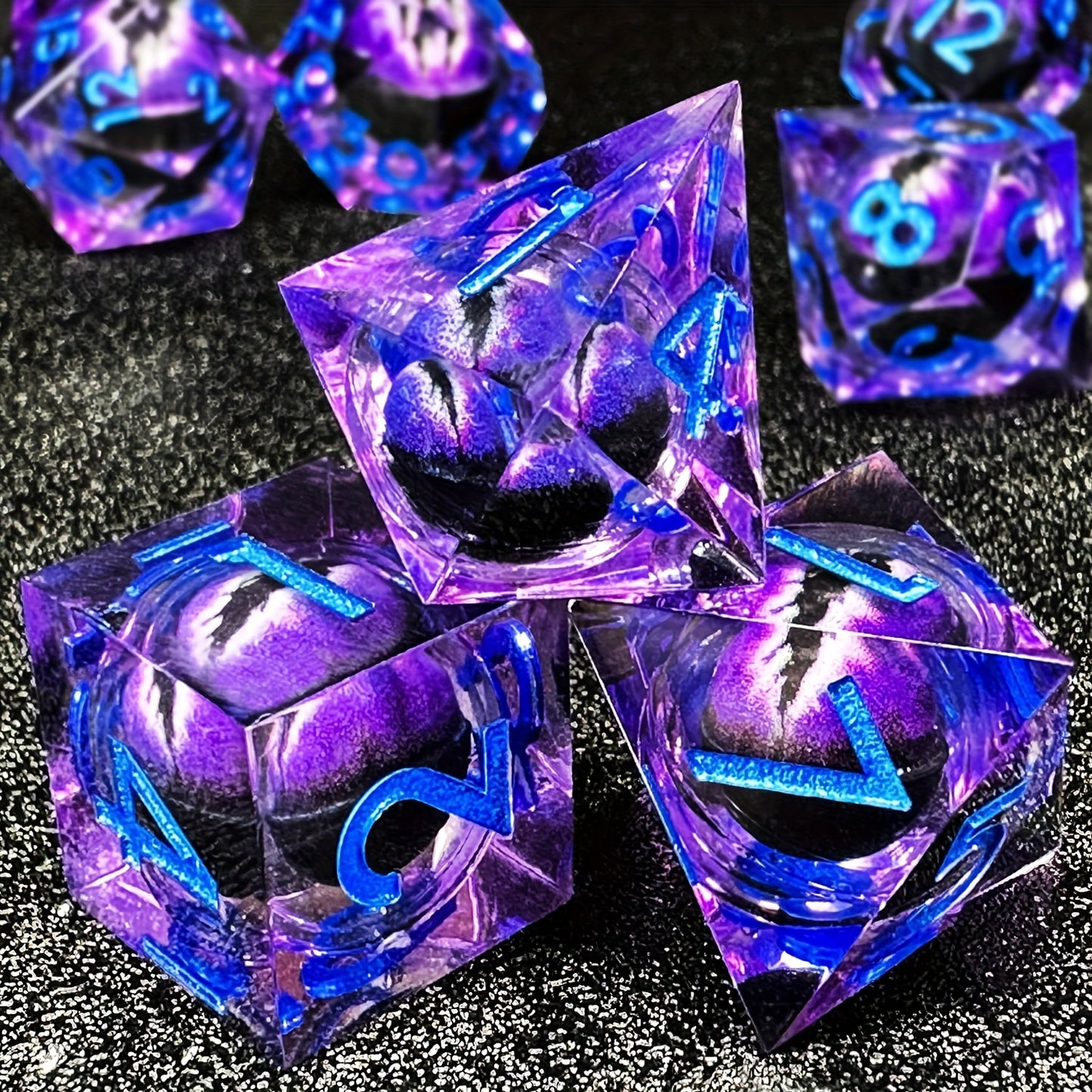 Liquid Core Dice Set - Dragon Eye Purple / Blue