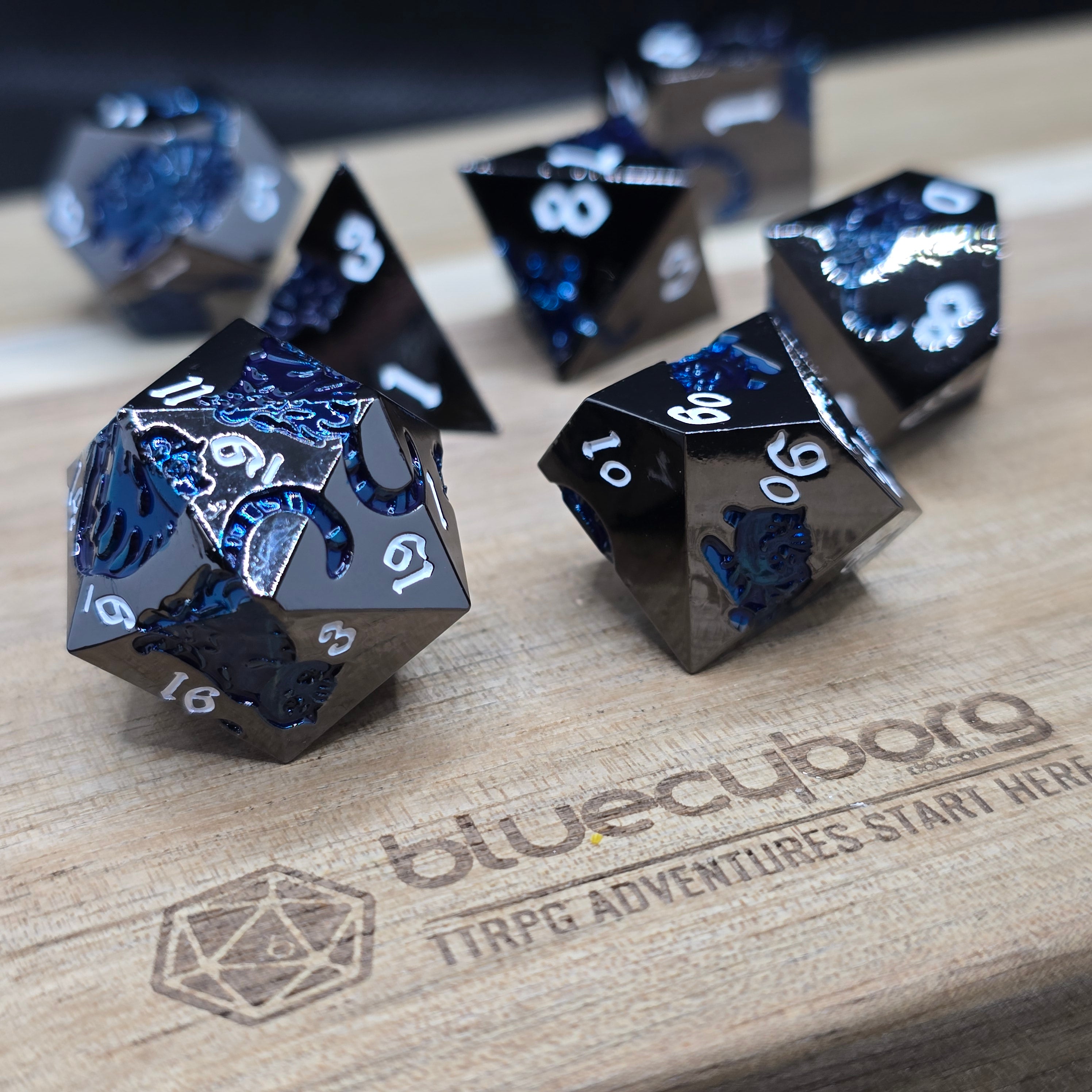 Shadowclaw - Meowtalurgy - Metal Dice Set