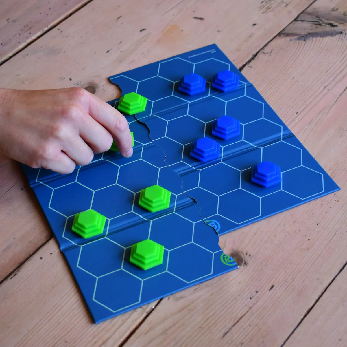 ButtChess - Checkers with a hexagonal twist