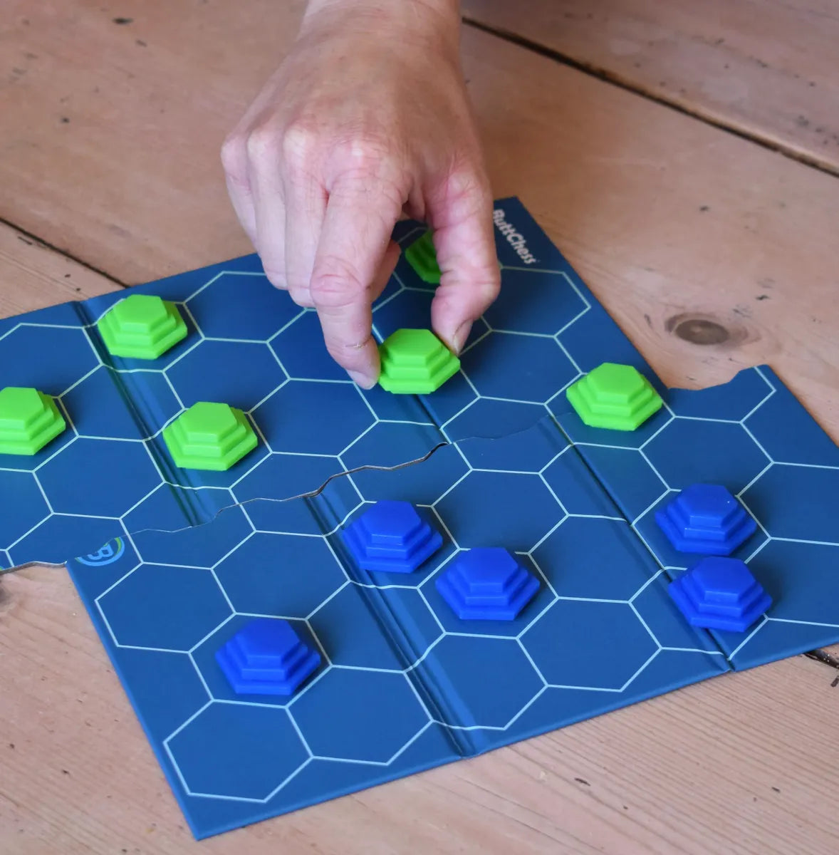 ButtChess - Checkers with a hexagonal twist